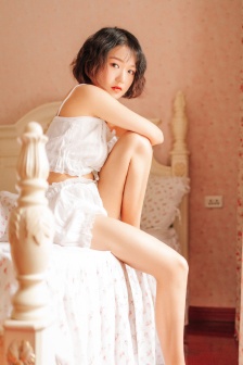 轻佻寡妇在线